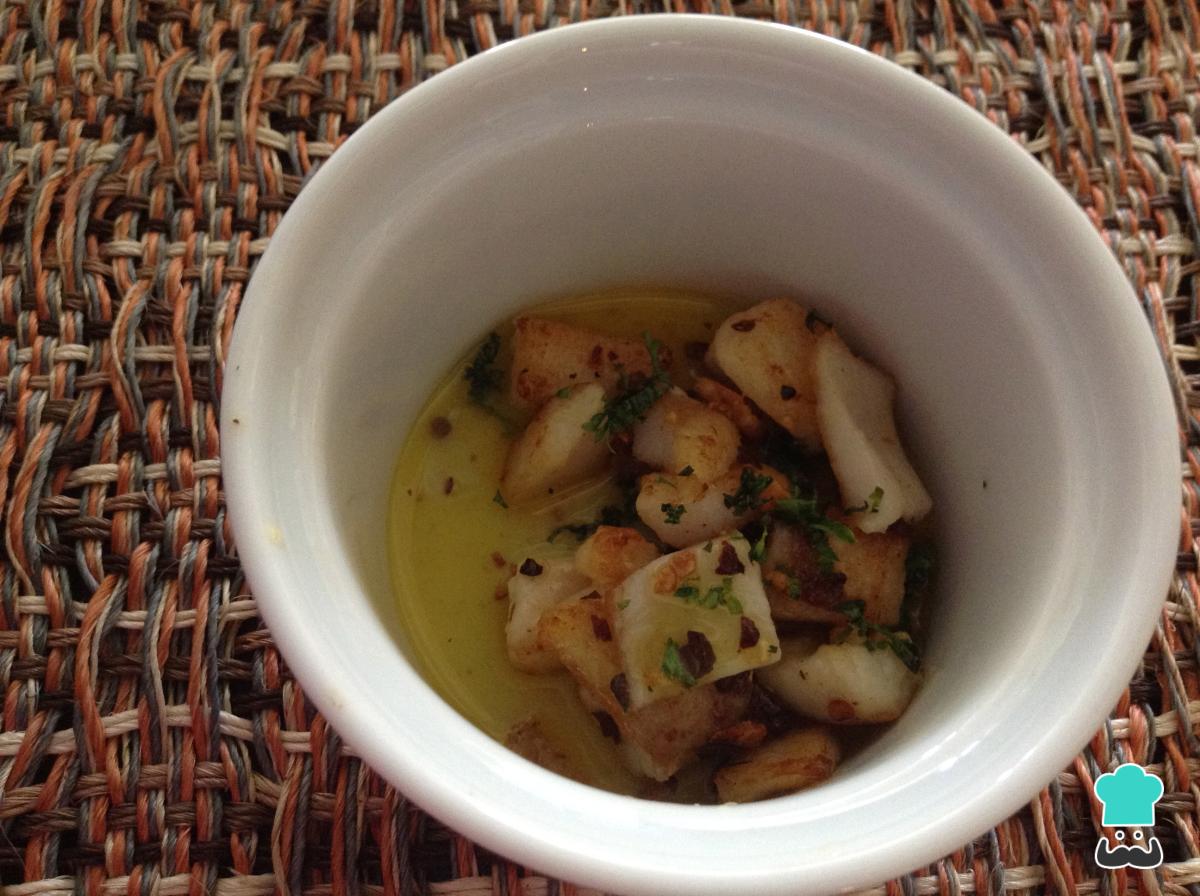 Receta de Bacalao al ajillo fácil y rápido