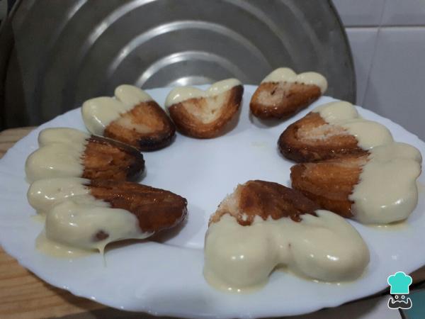 Receta de Palmeritas de hojaldre con chocolate blanco - Paso 7