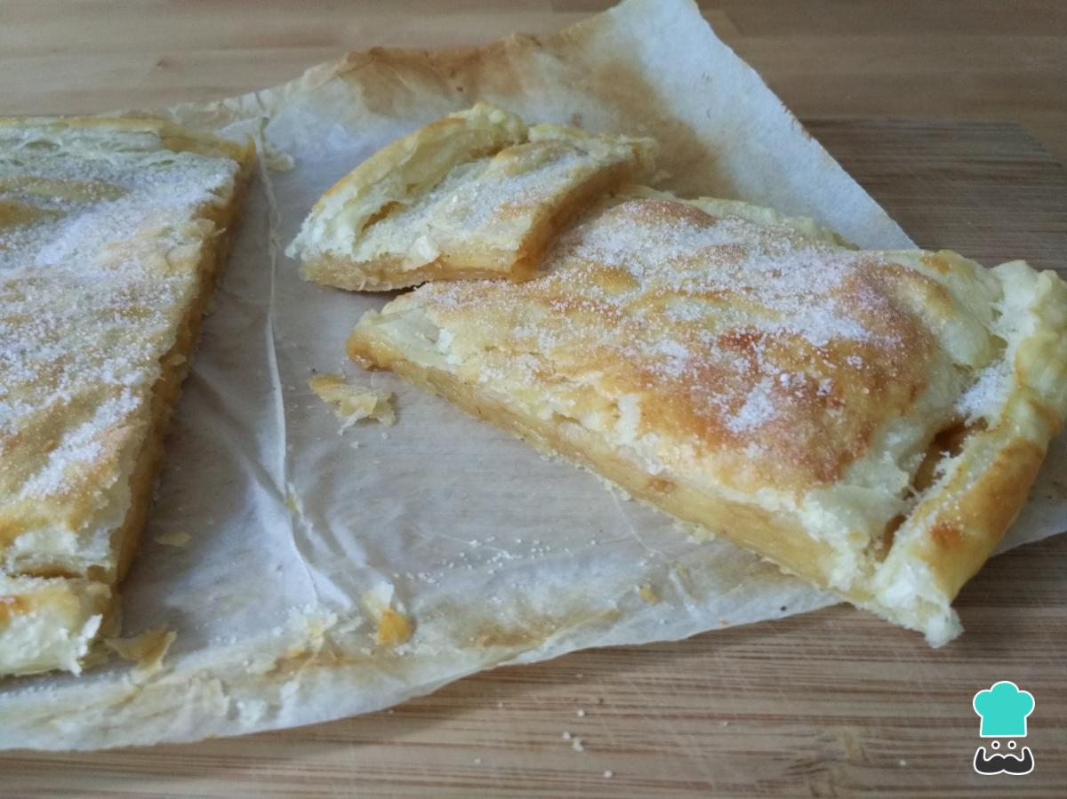 Receta de Strudel de manzana con hojaldre