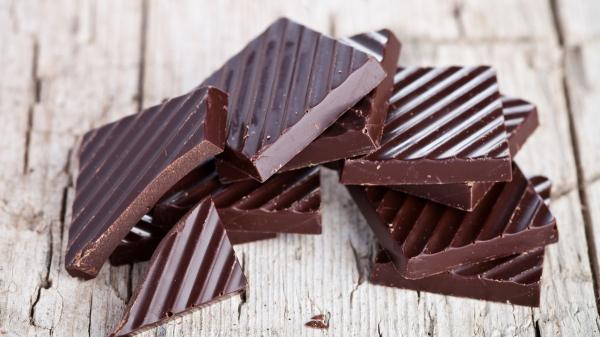 Los expertos en longevidad coinciden: “Una sustancia química del chocolate rico en cacao podría retrasar el envejecimiento” - Beneficios para el corazón, el cerebro y el metabolismo