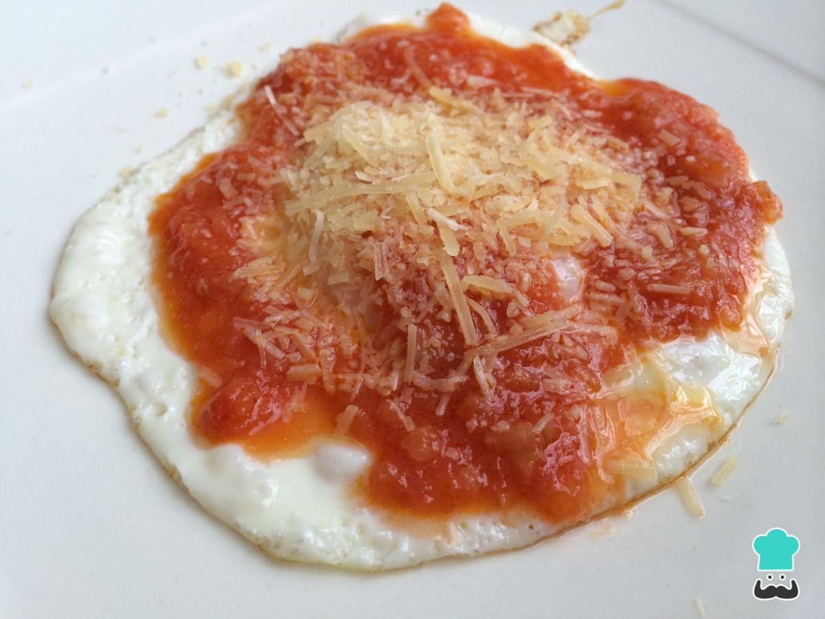 Receta de Huevos al plato napolitanos