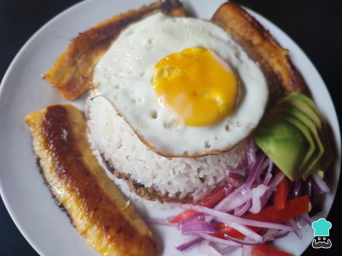 Receta de Arroz tapado a lo pobre