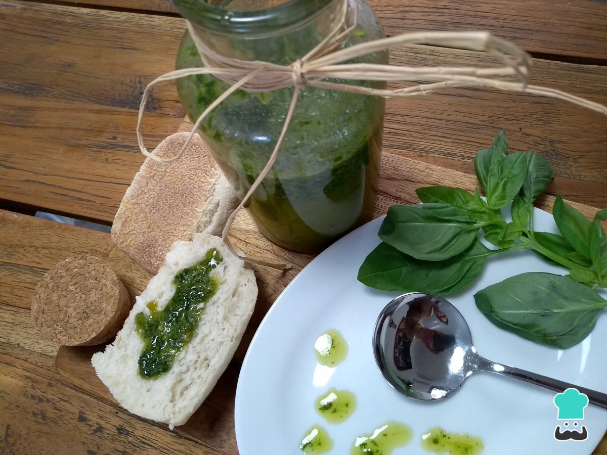 Receta de Aceite de albahaca casero