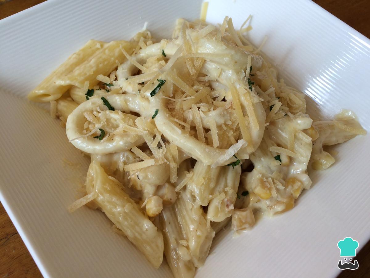 Receta de Pasta con calamares y maíz