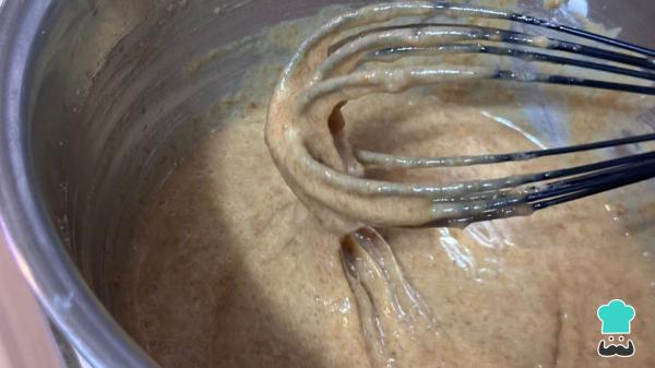 Receta de Bizcocho de galletas Lotus: esponjoso y con un sabor irresistible que siempre triunfa - Paso 6