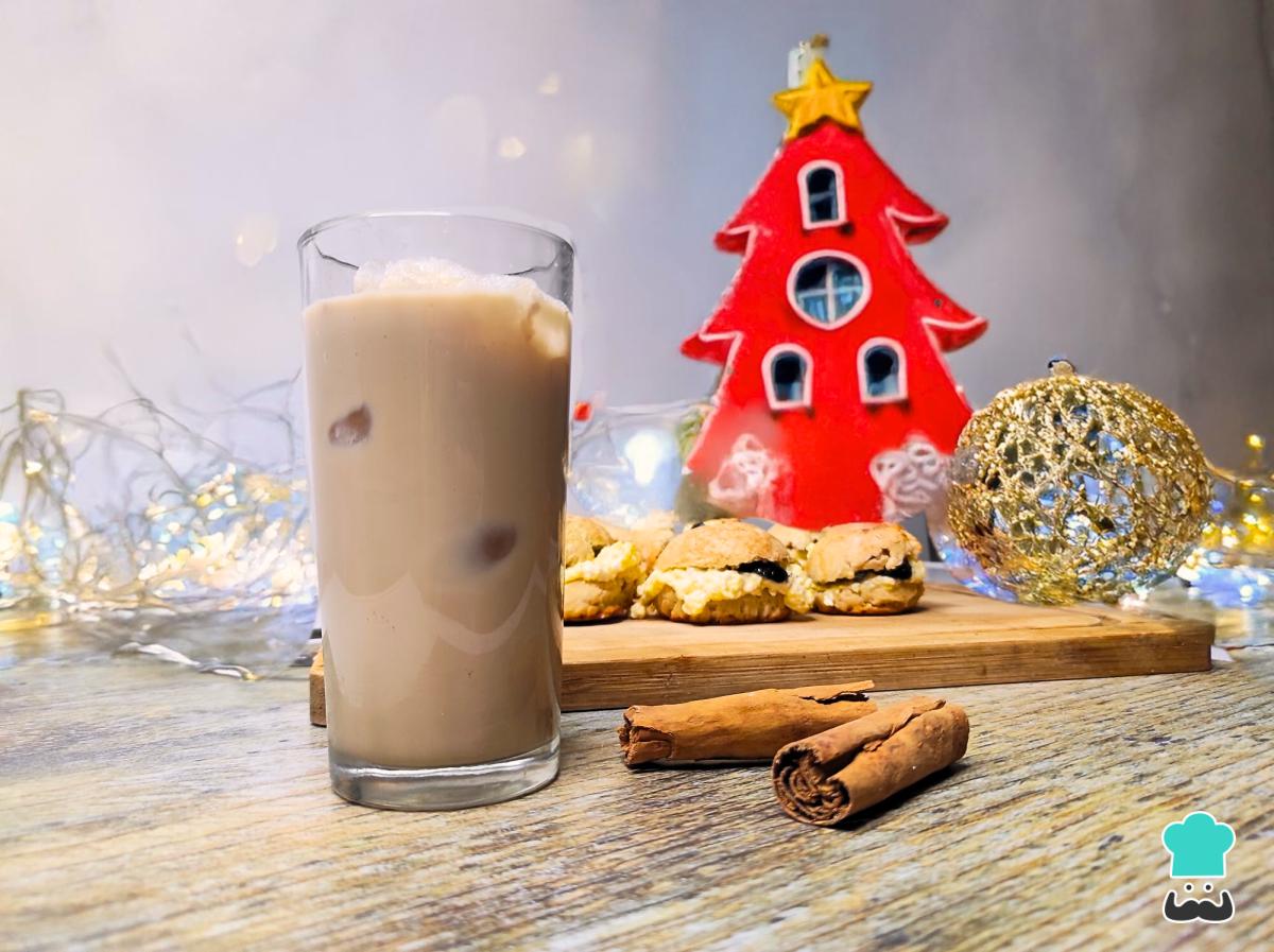 Cola de mono con leche condensada