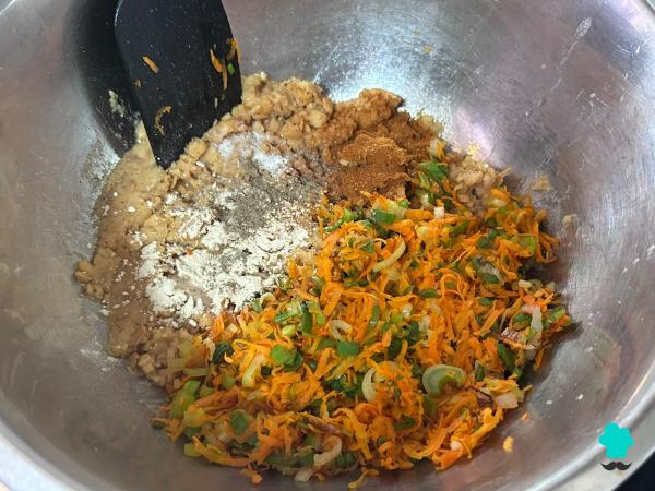 Receta de Hamburguesas de lentejas y zanahoria: una cena rica, económica y muy fácil con pocos ingredientes - Paso 4