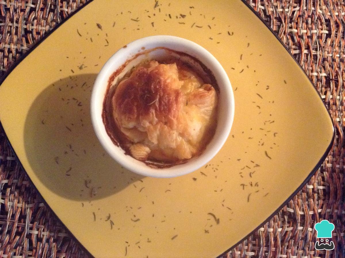 Receta de Pastel de atún con hojaldre