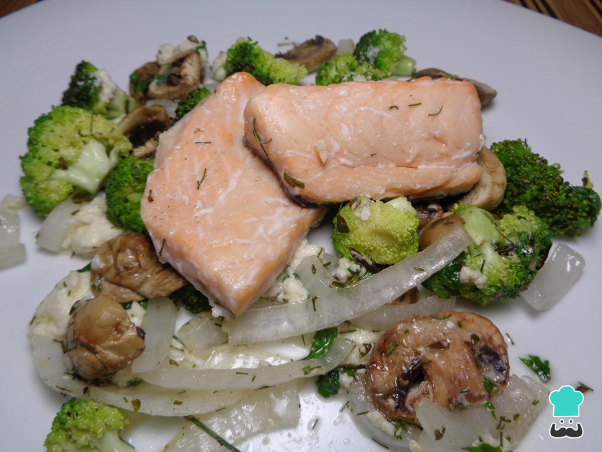 Receta de Salmón al vapor en microondas