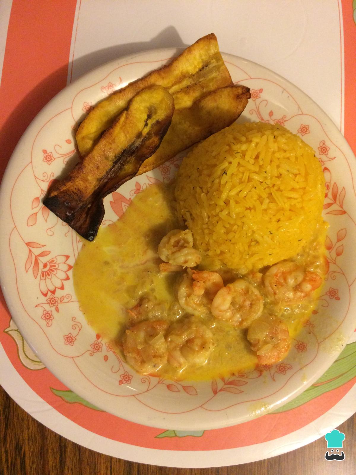 Receta de Camarones con crema de leche y curry