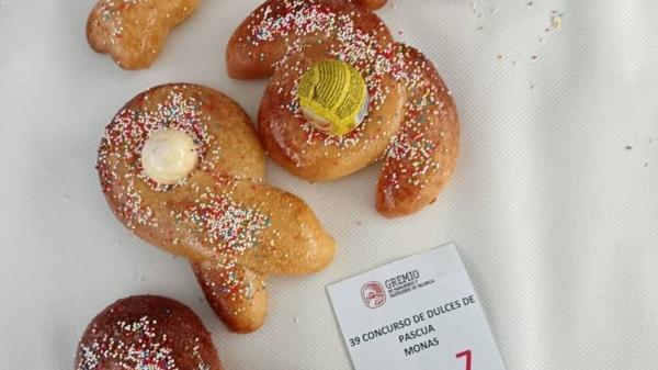 Las monas de Pascua más espectaculares de este año (algunas parecen obras de arte) - Mona tradicional vs monas artísticas: dos formas de entender la Pascua