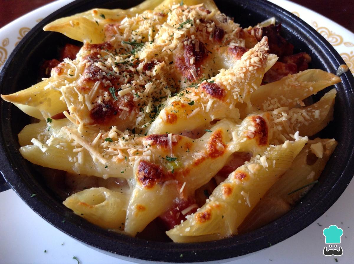 Receta de Macarrones con chorizo al horno