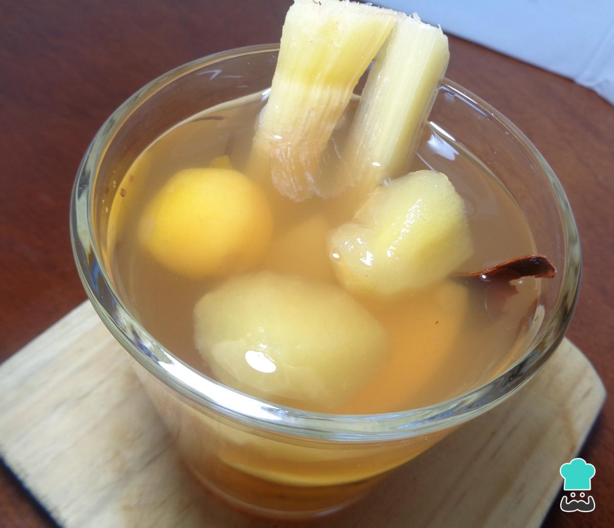 Ponche de frutas con alcohol