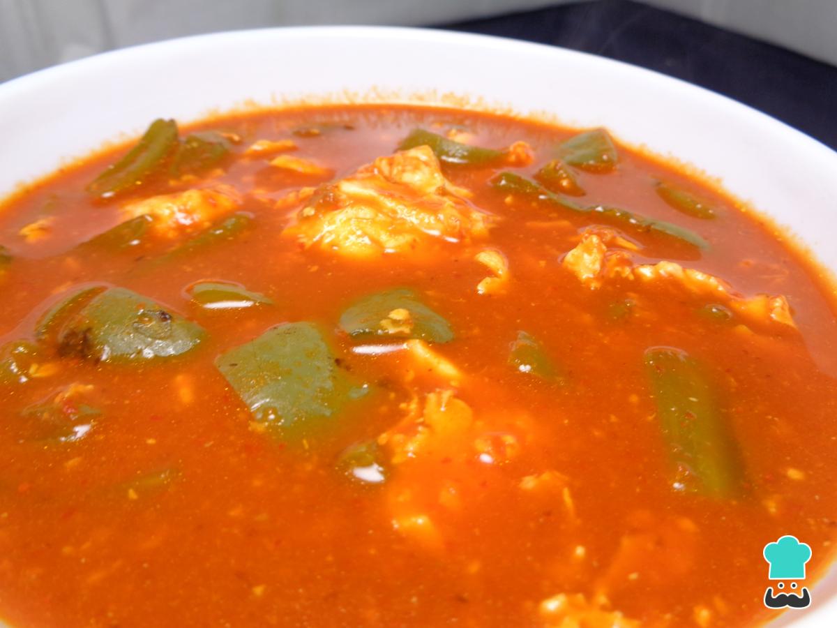 Receta de Huevos ahogados con nopales