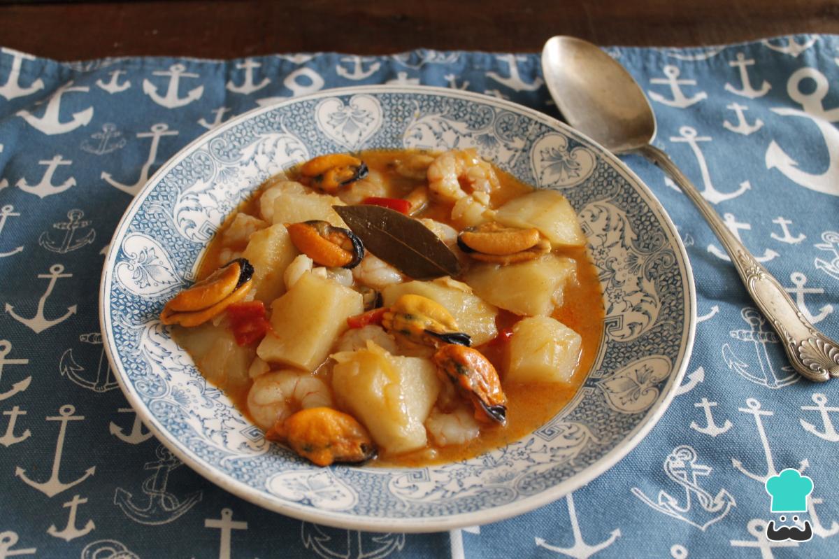 Receta de Patatas a la marinera