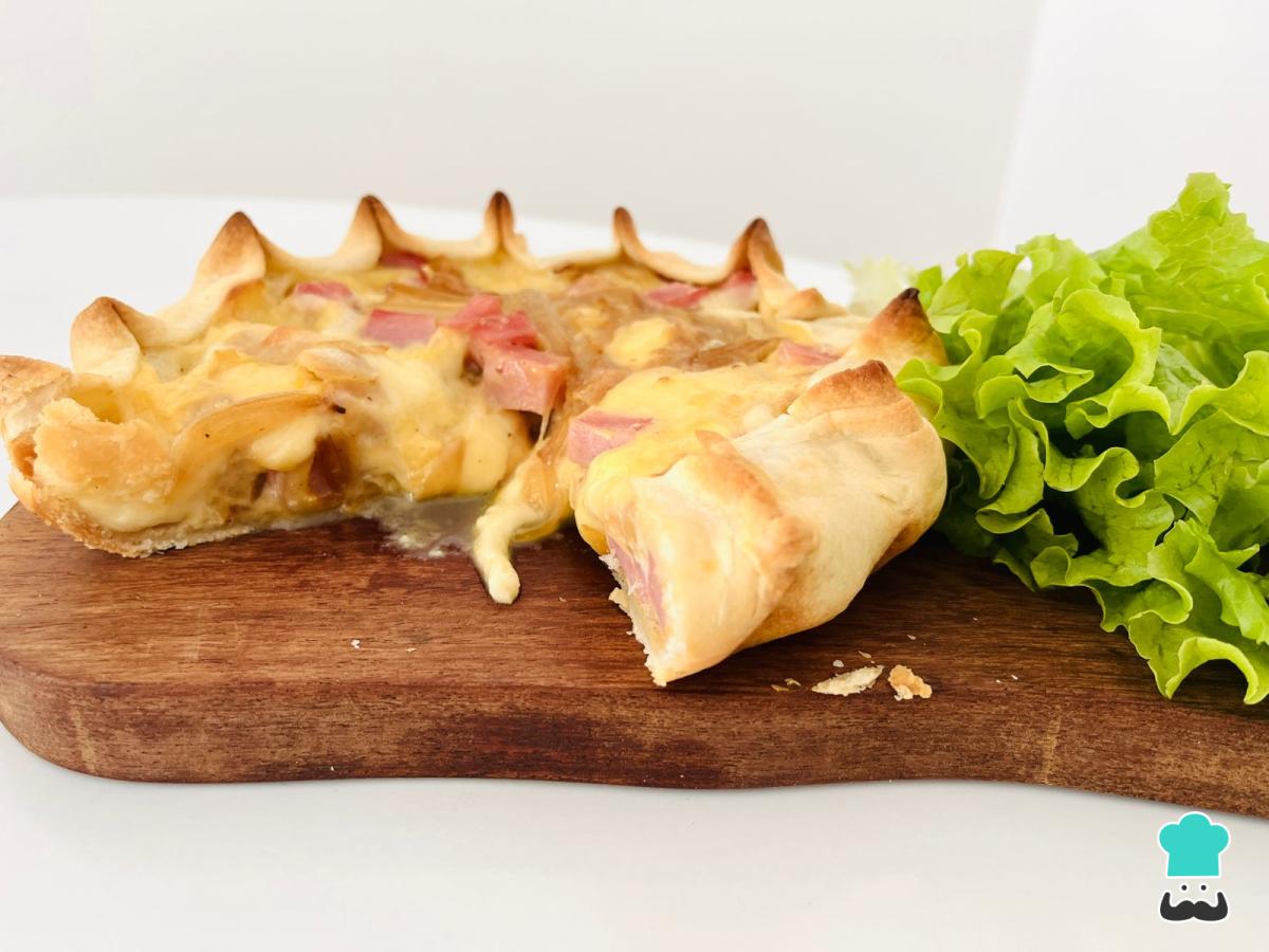 Receta de Tarta de jamón y queso con cebolla