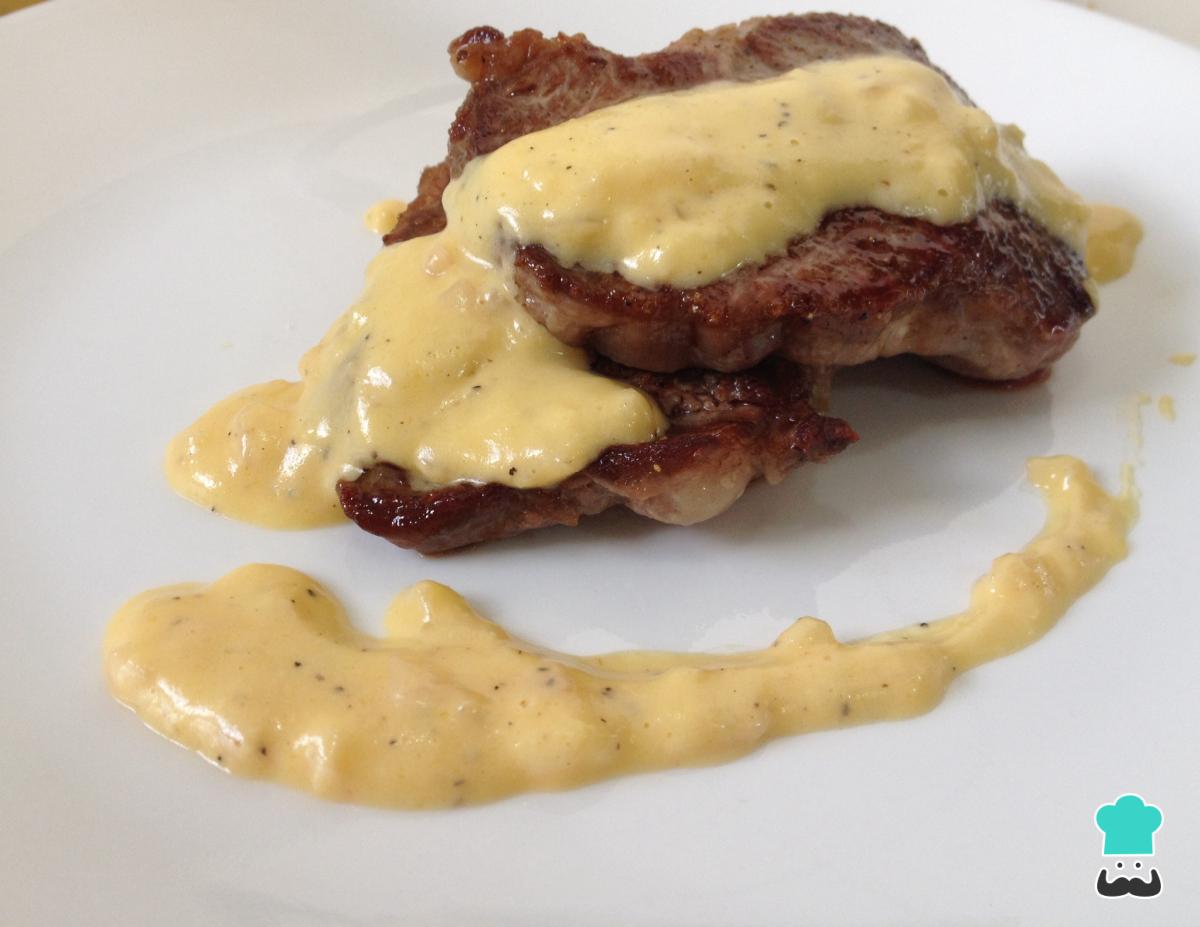 Receta de Medallones de res en salsa holandesa