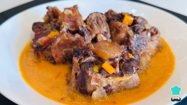 Receta de Rabo de ternera al vino tinto en olla rápida - Paso 8