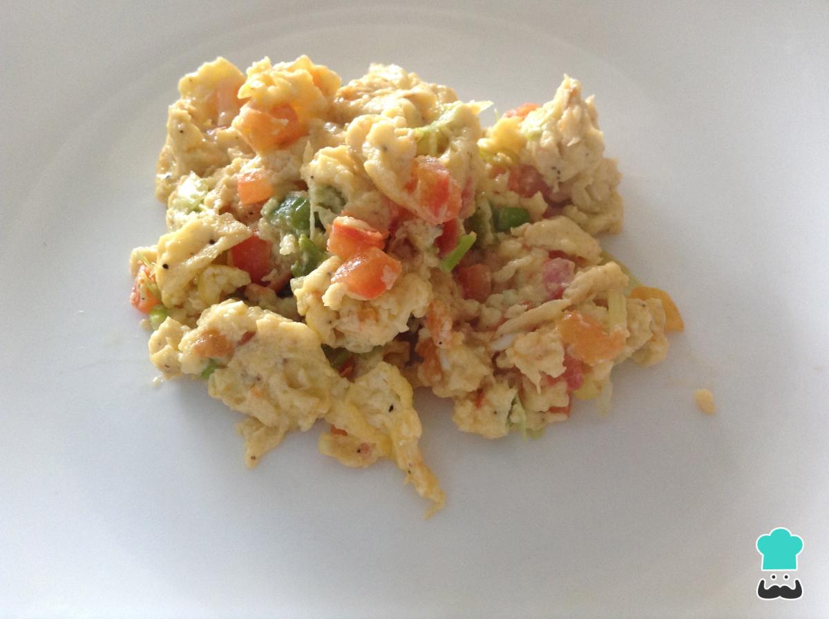 Receta de Perico criollo con cebolla y tomate