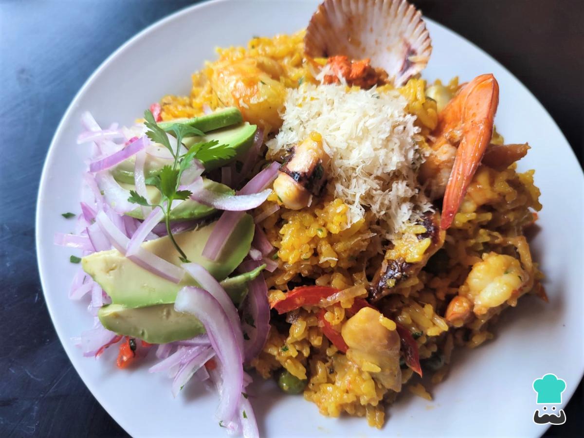 Receta de Arroz con mariscos peruano