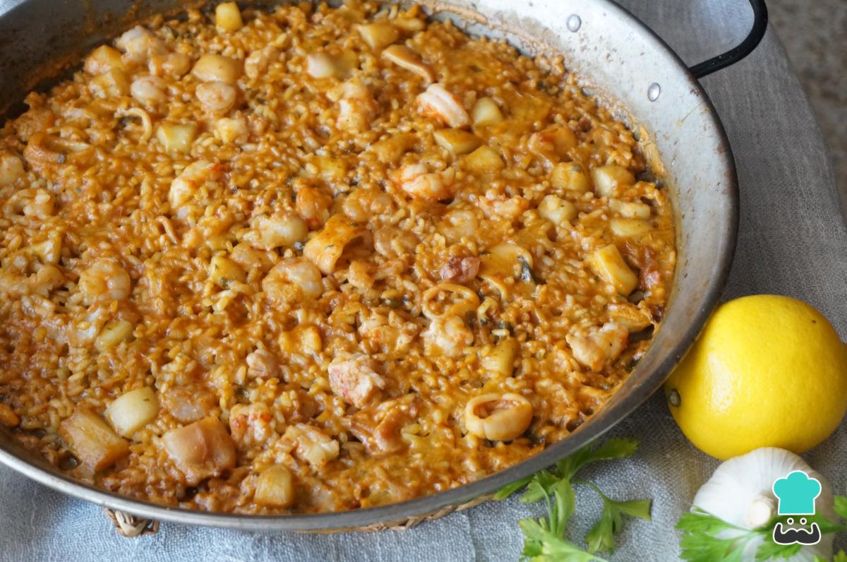 Receta de Arroz con calamares y langostinos