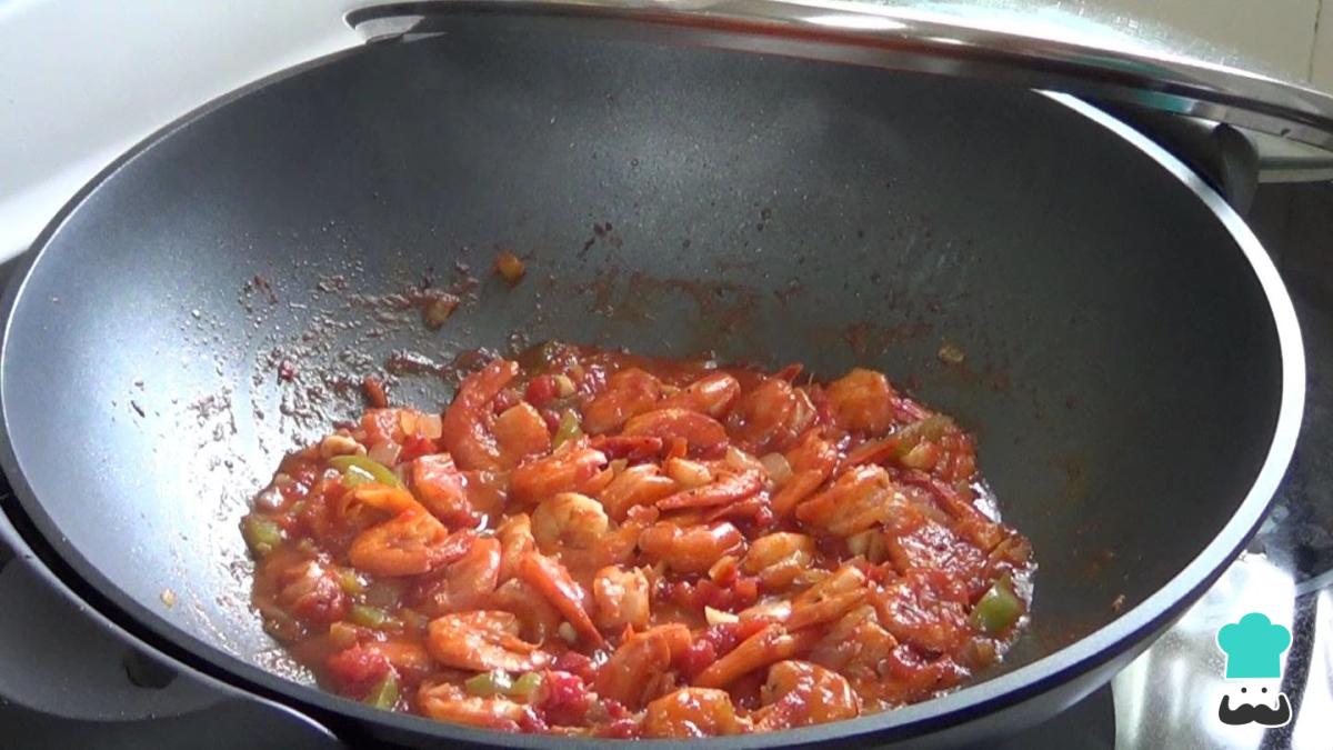 Receta de Enchilado de calamares.