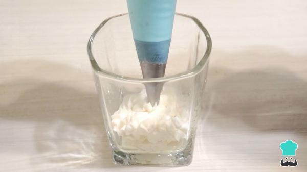 Receta de Goxua casero: cómo preparar el postre vasco de crema y nata irresistible - Paso 6