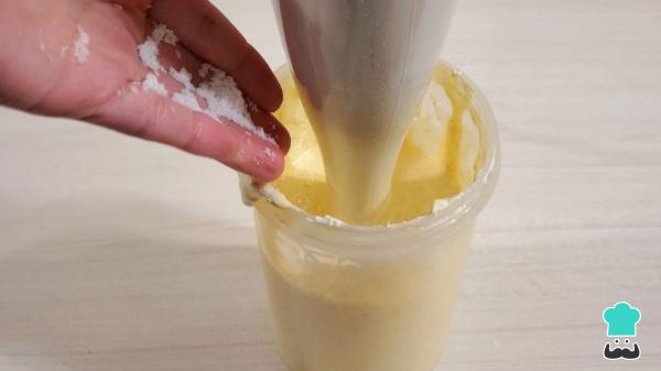 Receta de La pizza viral hecha con queso cottage, perfecta para celebrar el Día Mundial de la Pizza - Paso 5