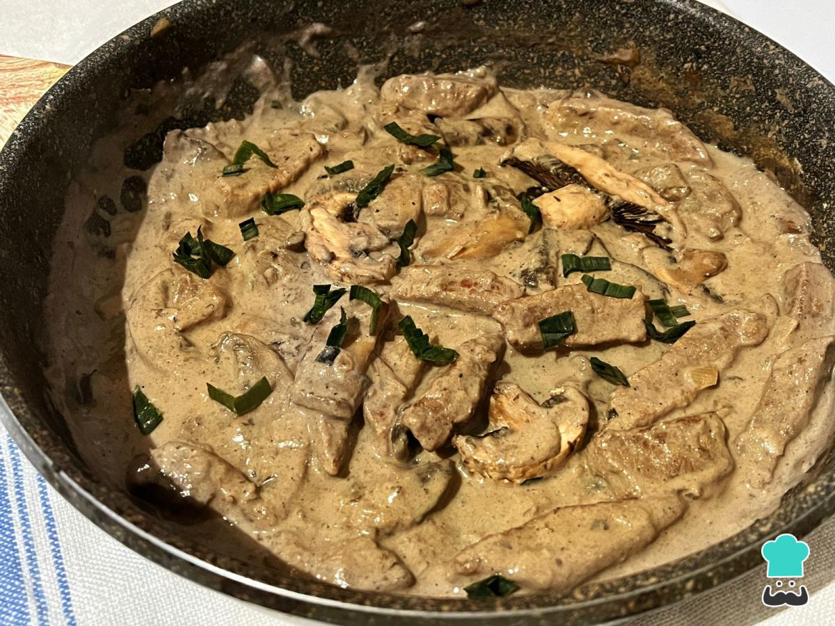Receta de Strogonoff de lomito