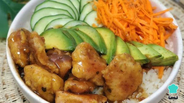 Receta de Poke bowl de pollo teriyaki: una cena saludable, saciante y muy fácil de preparar - Paso 9
