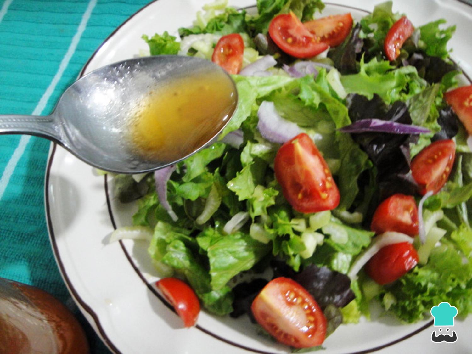 Salsa francesa para ensaladas - Fácil