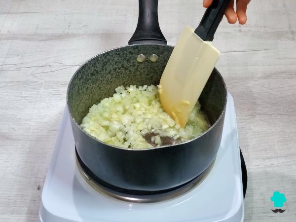Receta de Croquetas de setas: fáciles de hacer y con un relleno muy cremoso - Paso 2