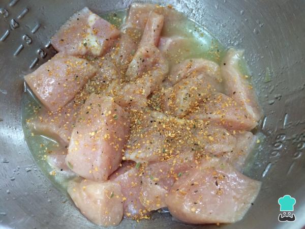 Receta de Brochetas de pollo al limón - Paso 2