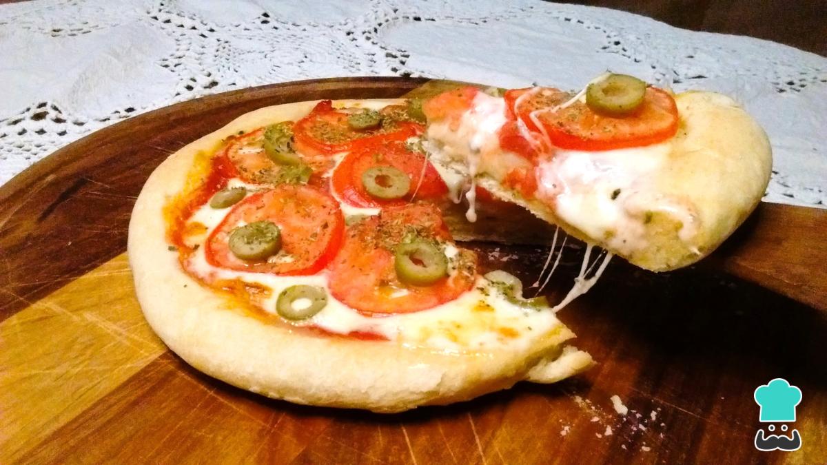 Receta de Pizza napolitana