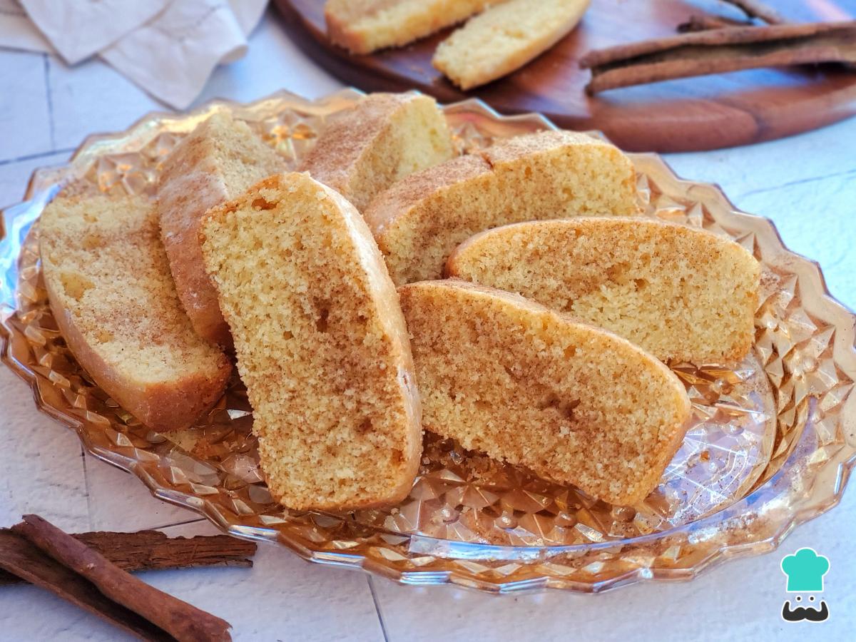 Receta de Bizcocho esponjoso casero fácil