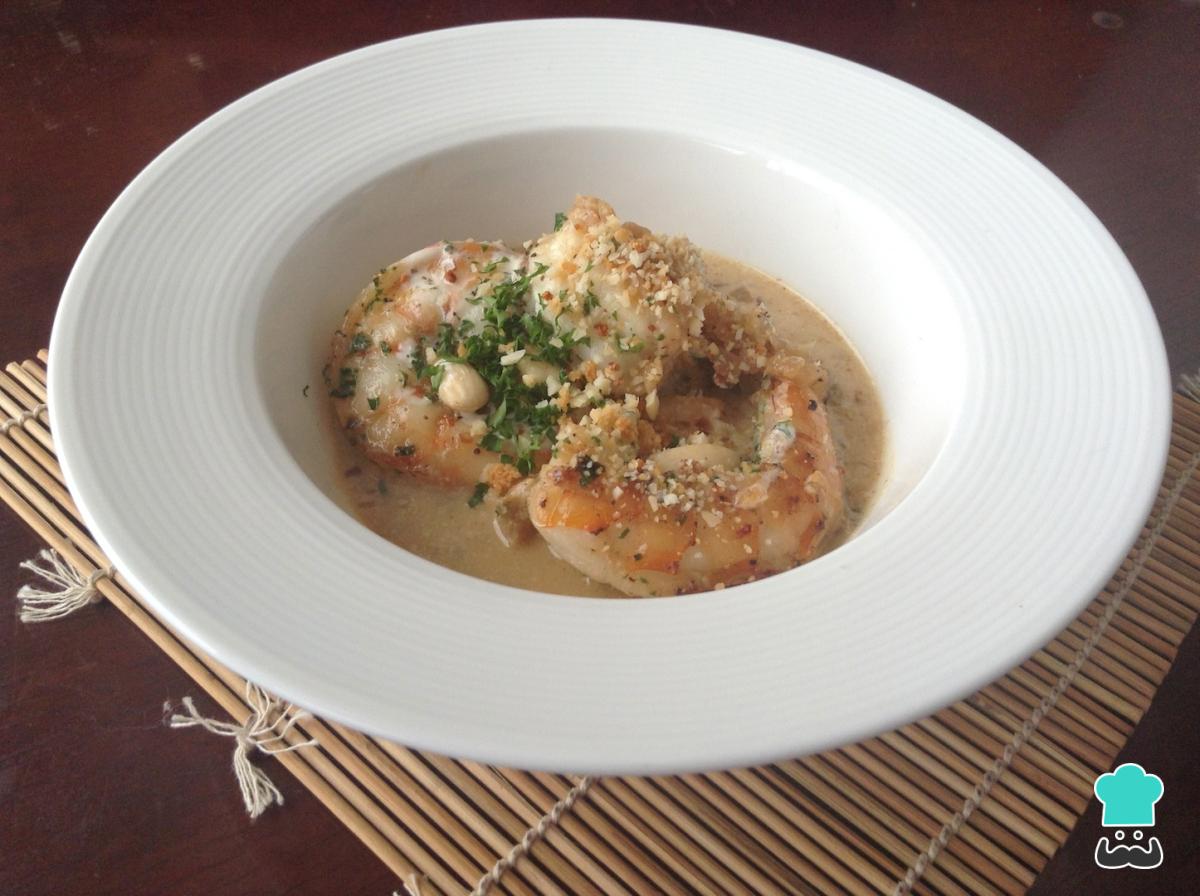 Receta de Langostinos al cava con almendras