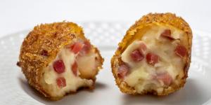 Los chefs españoles coinciden: “Las croquetas más cremosas no se hacen solo con leche, el truco es añadir gelatina a la bechamel”