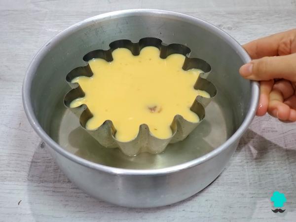 Receta de Chocoflan o pastel imposible: cómo conseguir dos capas perfectas sin que se mezclen ni se desmonten - Paso 10