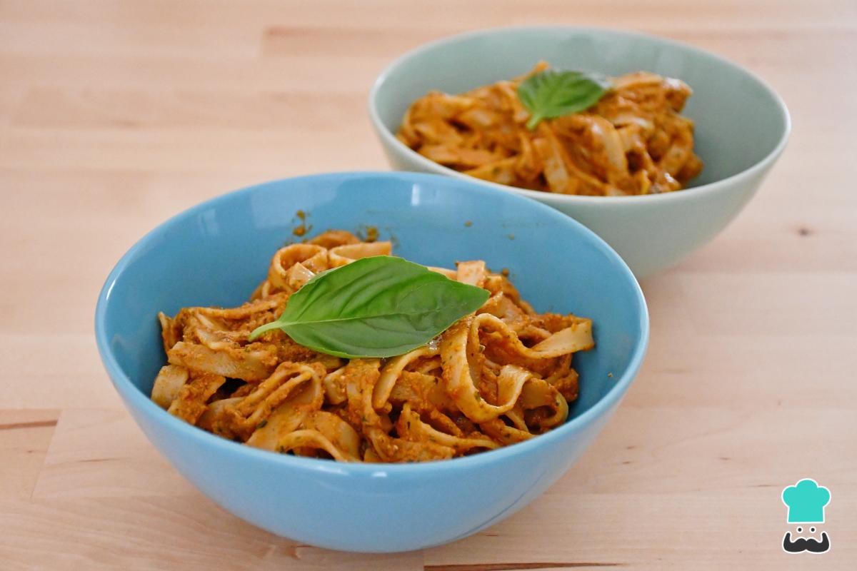 Receta de Pasta al pesto rojo