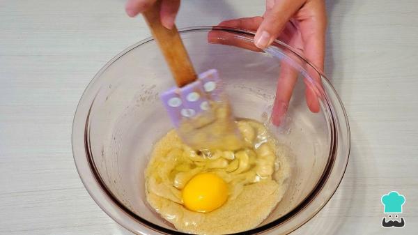 Receta de Galletas de avena y chocolate en airfryer, fáciles y listas en 10 minutos - Paso 2