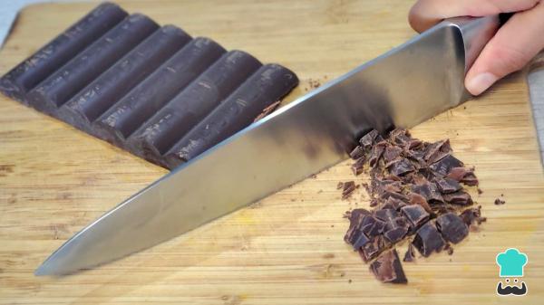 Receta de Galletas de avena y chocolate en airfryer, fáciles y listas en 10 minutos - Paso 4