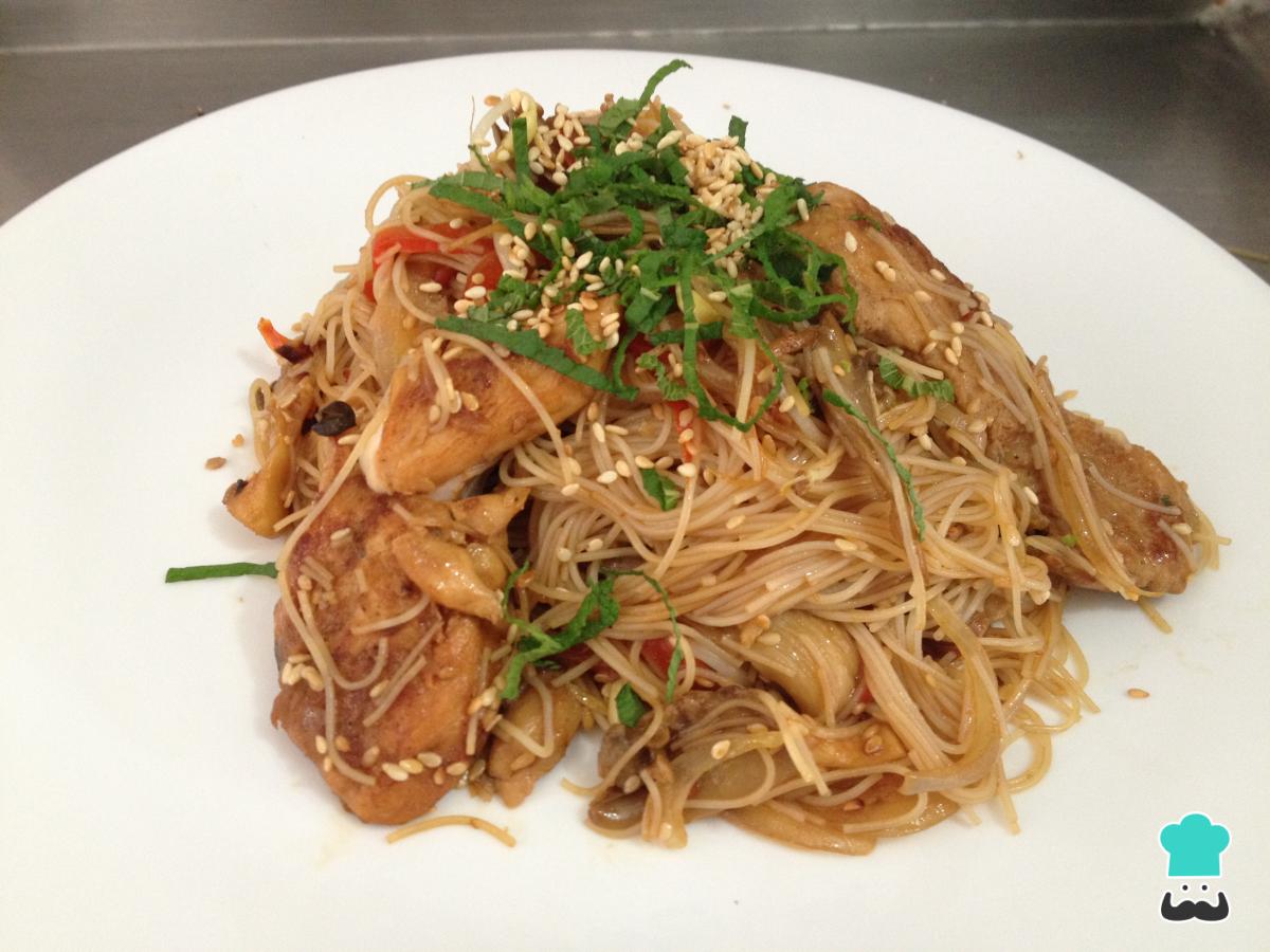 Receta de Espaguetis asiaticos