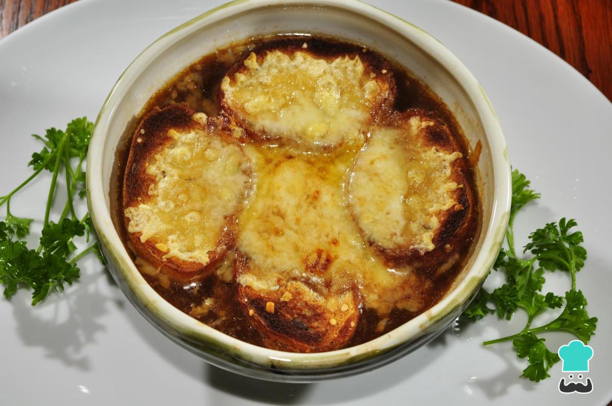 Receta de Sopa de cebolla casera