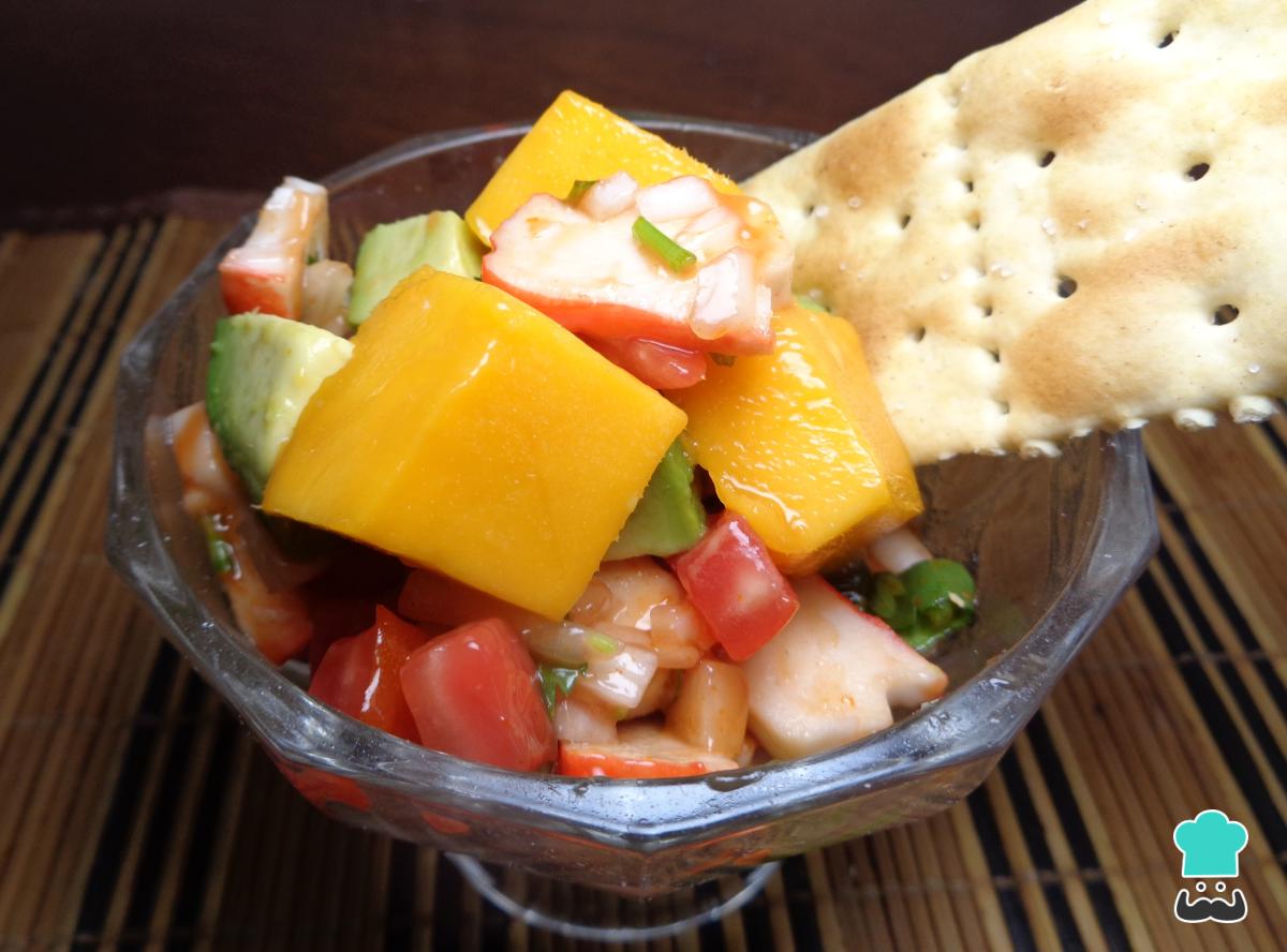 Receta de Ceviche de surimi con mango