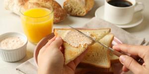 Científicos avisan: tu desayuno puede estar dañando tu esmalte dental más de lo que piensas