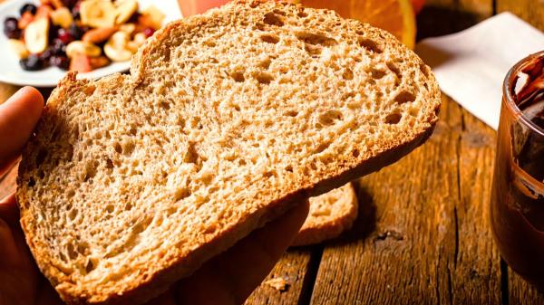 Científicos avisan: tu desayuno puede estar dañando tu esmalte dental más de lo que piensas - El almidón del desayuno que tu saliva convierte rápidamente en azúcar