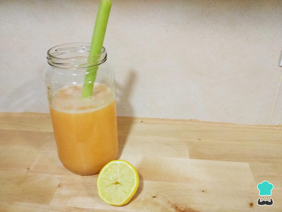 Jugo antioxidante de zanahoria