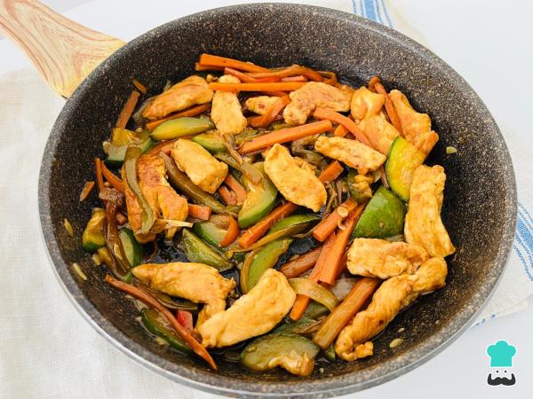 Receta de Goulash de pollo con verduras - Paso 7