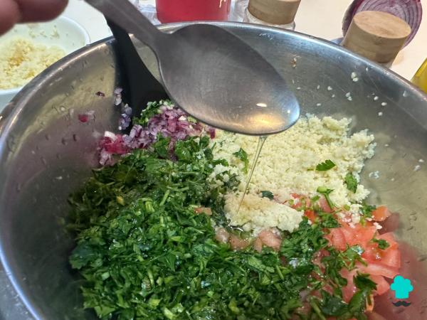 Receta de Tabulé de cuscús: la ensalada que triunfa en verano por ser fresca, ligera y muy fácil de preparar - Paso 5