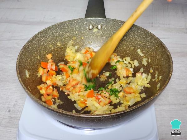 Receta de Picadillo de paiche - Paso 2